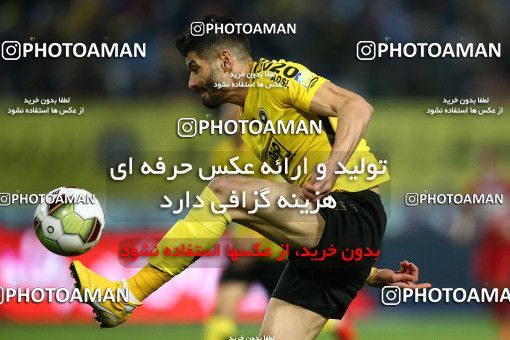 1285550, Isfahan, , لیگ برتر فوتبال ایران، Persian Gulf Cup، Week 9، First Leg، Sepahan 3 v 2 Nassaji Qaemshahr on 2018/10/19 at Naghsh-e Jahan Stadium