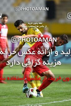 1285695, Isfahan, , لیگ برتر فوتبال ایران، Persian Gulf Cup، Week 9، First Leg، Sepahan 3 v 2 Nassaji Qaemshahr on 2018/10/19 at Naghsh-e Jahan Stadium