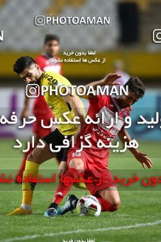 1285685, Isfahan, , لیگ برتر فوتبال ایران، Persian Gulf Cup، Week 9، First Leg، Sepahan 3 v 2 Nassaji Qaemshahr on 2018/10/19 at Naghsh-e Jahan Stadium