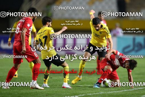1285645, Isfahan, , لیگ برتر فوتبال ایران، Persian Gulf Cup، Week 9، First Leg، Sepahan 3 v 2 Nassaji Qaemshahr on 2018/10/19 at Naghsh-e Jahan Stadium