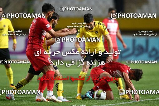 1285696, Isfahan, , لیگ برتر فوتبال ایران، Persian Gulf Cup، Week 9، First Leg، Sepahan 3 v 2 Nassaji Qaemshahr on 2018/10/19 at Naghsh-e Jahan Stadium