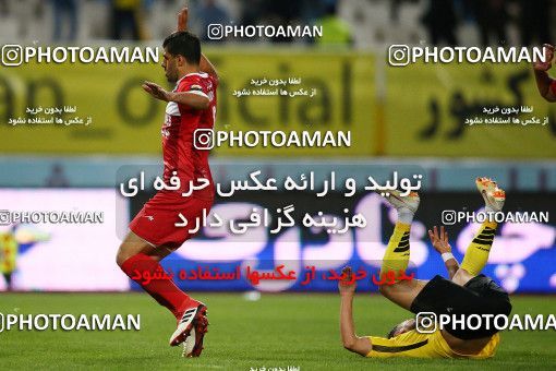 1285670, Isfahan, , لیگ برتر فوتبال ایران، Persian Gulf Cup، Week 9، First Leg، Sepahan 3 v 2 Nassaji Qaemshahr on 2018/10/19 at Naghsh-e Jahan Stadium