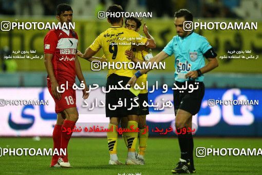 1285621, Isfahan, , لیگ برتر فوتبال ایران، Persian Gulf Cup، Week 9، First Leg، Sepahan 3 v 2 Nassaji Qaemshahr on 2018/10/19 at Naghsh-e Jahan Stadium