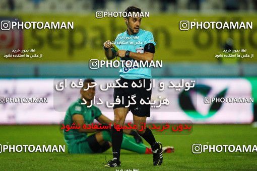 1285686, Isfahan, , لیگ برتر فوتبال ایران، Persian Gulf Cup، Week 9، First Leg، Sepahan 3 v 2 Nassaji Qaemshahr on 2018/10/19 at Naghsh-e Jahan Stadium