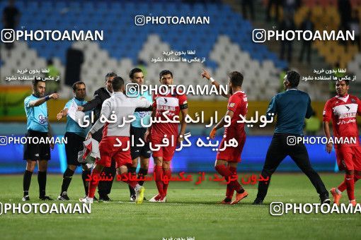 1285666, Isfahan, , لیگ برتر فوتبال ایران، Persian Gulf Cup، Week 9، First Leg، Sepahan 3 v 2 Nassaji Qaemshahr on 2018/10/19 at Naghsh-e Jahan Stadium