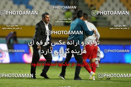 1285643, Isfahan, , لیگ برتر فوتبال ایران، Persian Gulf Cup، Week 9، First Leg، Sepahan 3 v 2 Nassaji Qaemshahr on 2018/10/19 at Naghsh-e Jahan Stadium