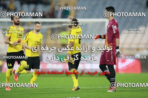 1286994, Tehran, , لیگ برتر فوتبال ایران، Persian Gulf Cup، Week 10، First Leg، Esteghlal 0 v 1 Sepahan on 2018/10/26 at Azadi Stadium