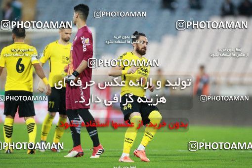 1286915, Tehran, , لیگ برتر فوتبال ایران، Persian Gulf Cup، Week 10، First Leg، Esteghlal 0 v 1 Sepahan on 2018/10/26 at Azadi Stadium