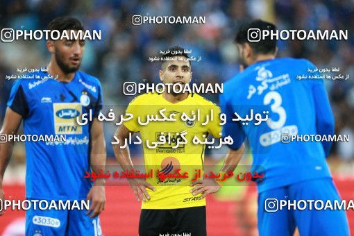 1286980, Tehran, , لیگ برتر فوتبال ایران، Persian Gulf Cup، Week 10، First Leg، Esteghlal 0 v 1 Sepahan on 2018/10/26 at Azadi Stadium