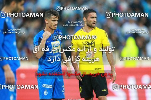 1286936, Tehran, , لیگ برتر فوتبال ایران، Persian Gulf Cup، Week 10، First Leg، Esteghlal 0 v 1 Sepahan on 2018/10/26 at Azadi Stadium