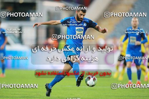 1287009, Tehran, , لیگ برتر فوتبال ایران، Persian Gulf Cup، Week 10، First Leg، Esteghlal 0 v 1 Sepahan on 2018/10/26 at Azadi Stadium