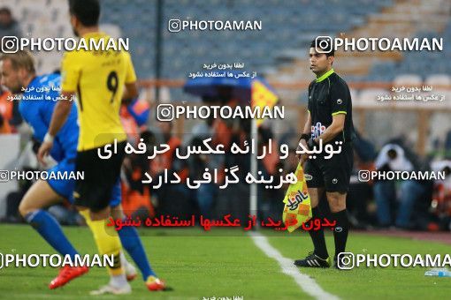 1287016, Tehran, , لیگ برتر فوتبال ایران، Persian Gulf Cup، Week 10، First Leg، Esteghlal 0 v 1 Sepahan on 2018/10/26 at Azadi Stadium
