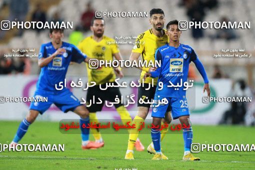 1287262, Tehran, , لیگ برتر فوتبال ایران، Persian Gulf Cup، Week 10، First Leg، Esteghlal 0 v 1 Sepahan on 2018/10/26 at Azadi Stadium