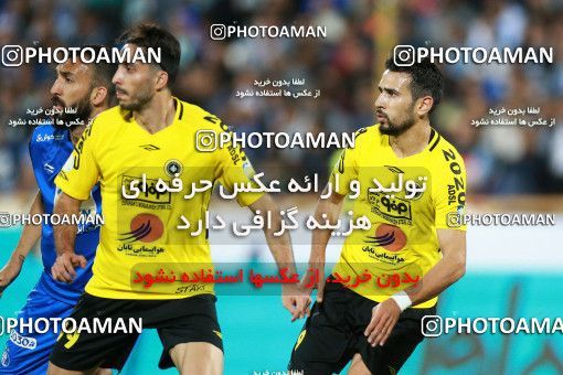 1287159, Tehran, , لیگ برتر فوتبال ایران، Persian Gulf Cup، Week 10، First Leg، Esteghlal 0 v 1 Sepahan on 2018/10/26 at Azadi Stadium