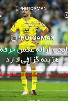 1287172, Tehran, , لیگ برتر فوتبال ایران، Persian Gulf Cup، Week 10، First Leg، Esteghlal 0 v 1 Sepahan on 2018/10/26 at Azadi Stadium