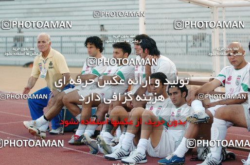 1288566, Jeddah, , بازی های همبستگی کشورهای اسلامی 2005 عربستان, Group stage,  0 v 4 Iran on 2005/04/12 at Prince Abdullah Al Faisal Stadium
