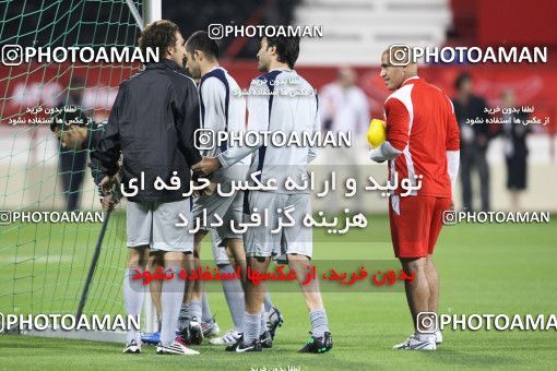 1290457, Doha, , مسابقات فوتبال جام ملت های آسیا 2011 قطر, Iran National Football Team Training Session on 2011/01/10 at Al RayyanStadium