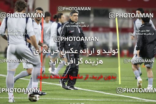 1290480, Doha, , مسابقات فوتبال جام ملت های آسیا 2011 قطر, Iran National Football Team Training Session on 2011/01/10 at Al RayyanStadium