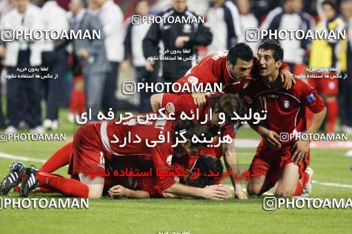 1290817, Doha, , مسابقات فوتبال جام ملت های آسیا 2011 قطر, Group stage, Iraq 1 v 2 Iran on 2011/01/11 at Al RayyanStadium