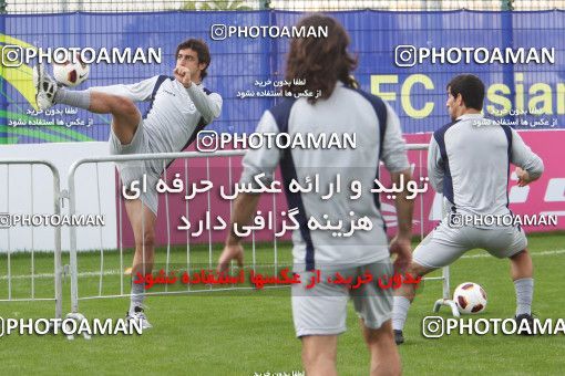 1292106, Doha, , مسابقات فوتبال جام ملت های آسیا 2011 قطر, Iran National Football Team Training Session on 2011/01/16 at Sports City Stadium