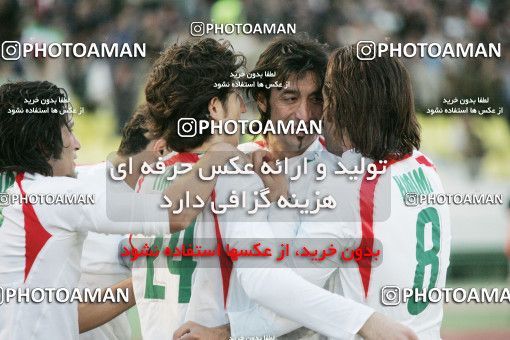 1294367, Tehran, , International friendly match، Iran 2 - 0 South Korea on 2006/11/15 at Azadi Stadium