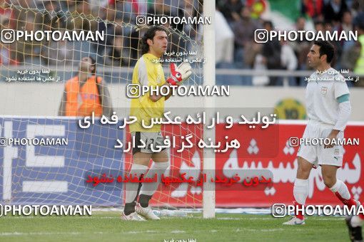 1294181, Tehran, , International friendly match، Iran 2 - 0 South Korea on 2006/11/15 at Azadi Stadium