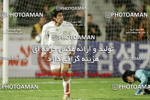 1294355, Tehran, , International friendly match، Iran 2 - 0 South Korea on 2006/11/15 at Azadi Stadium