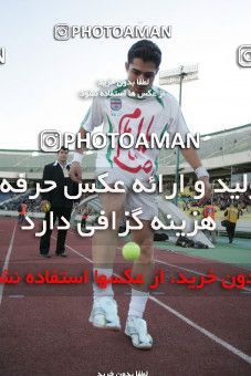 1294350, Tehran, , International friendly match، Iran 2 - 0 South Korea on 2006/11/15 at Azadi Stadium