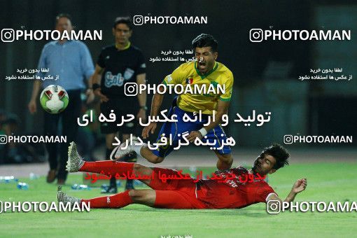 1294714, Abadan, , لیگ برتر فوتبال ایران، Persian Gulf Cup، Week 9، First Leg، Sanat Naft Abadan 2 v 1 Tractor Sazi on 2018/10/20 at Takhti Stadium Abadan
