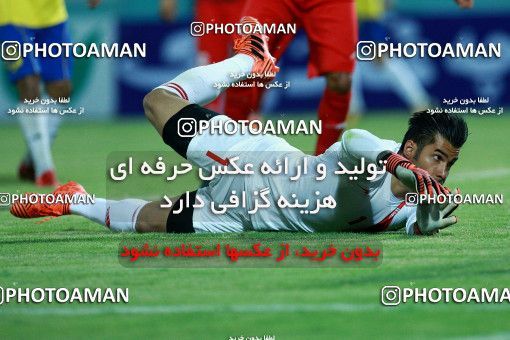 1294661, Abadan, , لیگ برتر فوتبال ایران، Persian Gulf Cup، Week 9، First Leg، Sanat Naft Abadan 2 v 1 Tractor Sazi on 2018/10/20 at Takhti Stadium Abadan