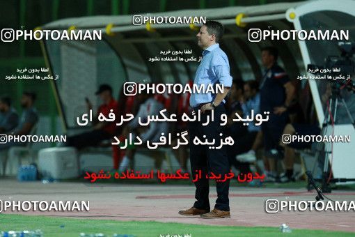 1294652, Abadan, , لیگ برتر فوتبال ایران، Persian Gulf Cup، Week 9، First Leg، Sanat Naft Abadan 2 v 1 Tractor Sazi on 2018/10/20 at Takhti Stadium Abadan