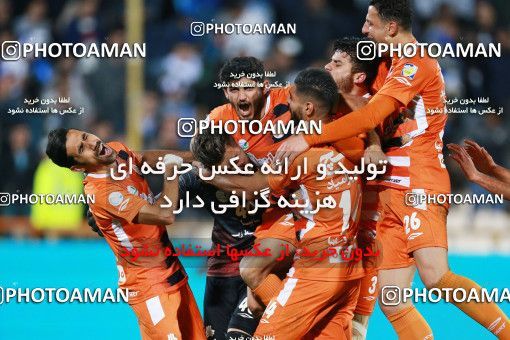 1295580, Tehran, , جام حذفی فوتبال ایران, Eighth final, Khorramshahr Cup, Esteghlal (3) 2 v 2 (5) Saipa on 2018/11/01 at Azadi Stadium
