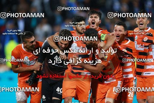 1295739, Tehran, , جام حذفی فوتبال ایران, Eighth final, Khorramshahr Cup, Esteghlal (3) 2 v 2 (5) Saipa on 2018/11/01 at Azadi Stadium