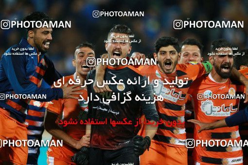 1295574, Tehran, , جام حذفی فوتبال ایران, Eighth final, Khorramshahr Cup, Esteghlal (3) 2 v 2 (5) Saipa on 2018/11/01 at Azadi Stadium