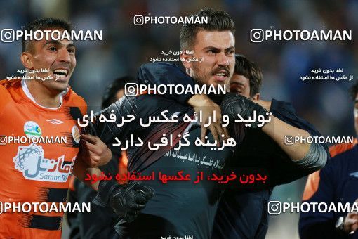 1295635, Tehran, , جام حذفی فوتبال ایران, Eighth final, Khorramshahr Cup, Esteghlal (3) 2 v 2 (5) Saipa on 2018/11/01 at Azadi Stadium