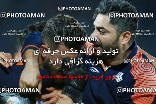 1295720, Tehran, , جام حذفی فوتبال ایران, Eighth final, Khorramshahr Cup, Esteghlal (3) 2 v 2 (5) Saipa on 2018/11/01 at Azadi Stadium