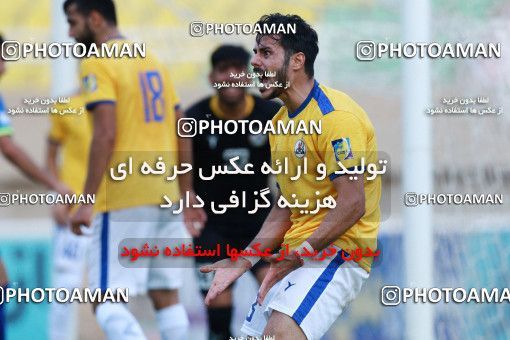 1304761, Ahvaz, , لیگ برتر فوتبال ایران، Persian Gulf Cup، Week 11، First Leg، Esteghlal Khouzestan 1 v 2 Naft M Soleyman on 2018/11/02 at Ahvaz Ghadir Stadium