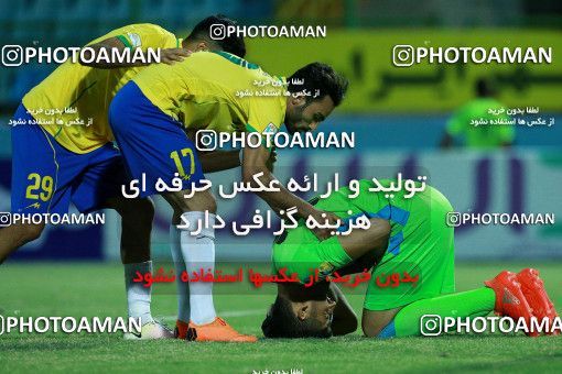 1308547, لیگ برتر فوتبال ایران، Persian Gulf Cup، Week 11، First Leg، 2018/11/03، Abadan، Takhti Stadium Abadan، Sanat Naft Abadan 0 - 0 Foulad Khouzestan
