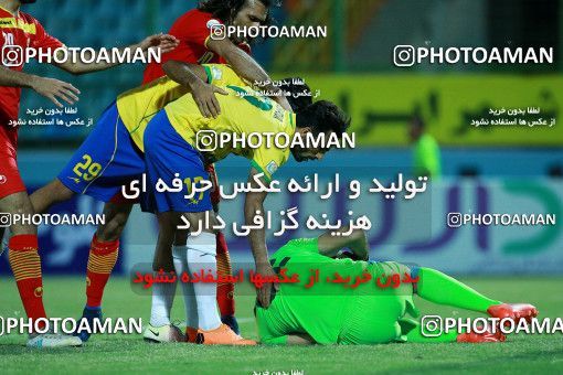 1308527, لیگ برتر فوتبال ایران، Persian Gulf Cup، Week 11، First Leg، 2018/11/03، Abadan، Takhti Stadium Abadan، Sanat Naft Abadan 0 - 0 Foulad Khouzestan