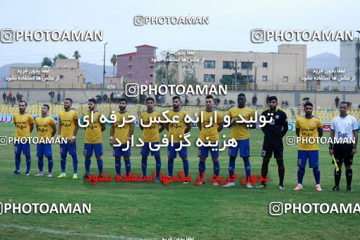 1308821, Masjed Soleyman, , لیگ برتر فوتبال ایران، Persian Gulf Cup، Week 12، First Leg، Naft M Soleyman 1 v 1 Sanat Naft Abadan on 2018/11/11 at Behnam Mohammadi Stadium