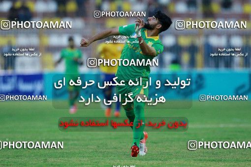 1308936, Masjed Soleyman, , لیگ برتر فوتبال ایران، Persian Gulf Cup، Week 12، First Leg، Naft M Soleyman 1 v 1 Sanat Naft Abadan on 2018/11/11 at Behnam Mohammadi Stadium
