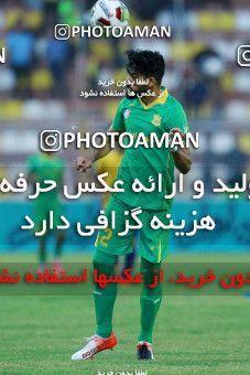 1308831, Masjed Soleyman, , لیگ برتر فوتبال ایران، Persian Gulf Cup، Week 12، First Leg، Naft M Soleyman 1 v 1 Sanat Naft Abadan on 2018/11/11 at Behnam Mohammadi Stadium
