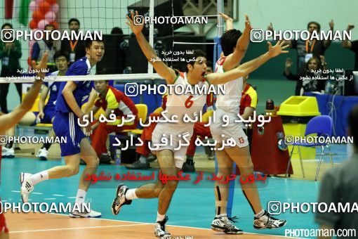 197667, فینال  مسابقات والیبال قهرمانی مردان آسیا 2011، ، تهران، سالن دوازده هزار نفری ورزشگاه آزادی، 1390/07/07، ایران ۳ -  چین ۱