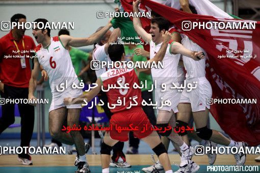 197807, فینال  مسابقات والیبال قهرمانی مردان آسیا 2011، ، تهران، سالن دوازده هزار نفری ورزشگاه آزادی، 1390/07/07، ایران ۳ -  چین ۱