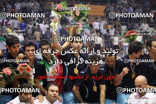 197870, فینال  مسابقات والیبال قهرمانی مردان آسیا 2011، ، تهران، سالن دوازده هزار نفری ورزشگاه آزادی، 1390/07/07، ایران ۳ -  چین ۱