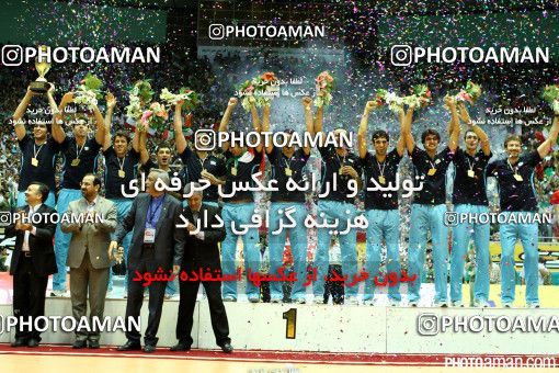 197724, فینال  مسابقات والیبال قهرمانی مردان آسیا 2011، ، تهران، سالن دوازده هزار نفری ورزشگاه آزادی، 1390/07/07، ایران ۳ -  چین ۱