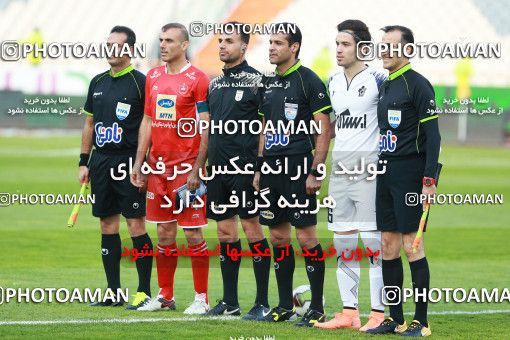 1315226, Tehran, Iran, لیگ برتر فوتبال ایران، Persian Gulf Cup، Week 9، First Leg، Persepolis 2 v 1 Paykan on 2018/11/19 at Azadi Stadium