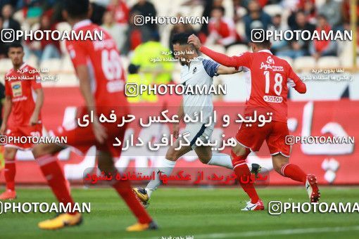 1315150, Tehran, Iran, لیگ برتر فوتبال ایران، Persian Gulf Cup، Week 9، First Leg، Persepolis 2 v 1 Paykan on 2018/11/19 at Azadi Stadium
