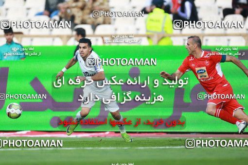 1315258, Tehran, Iran, لیگ برتر فوتبال ایران، Persian Gulf Cup، Week 9، First Leg، Persepolis 2 v 1 Paykan on 2018/11/19 at Azadi Stadium