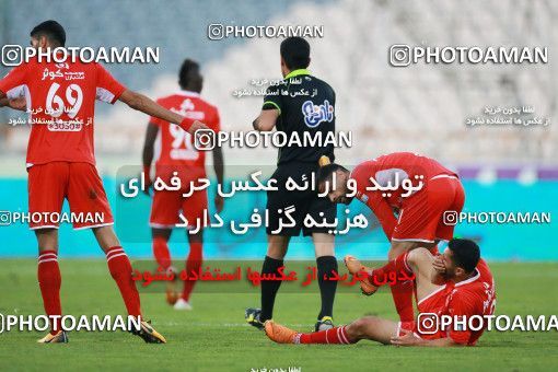 1315279, Tehran, Iran, لیگ برتر فوتبال ایران، Persian Gulf Cup، Week 9، First Leg، Persepolis 2 v 1 Paykan on 2018/11/19 at Azadi Stadium